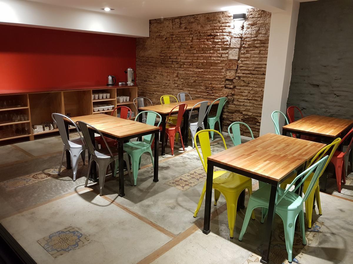 Circus Hostel&Hotel 몬테비데오 외부 사진